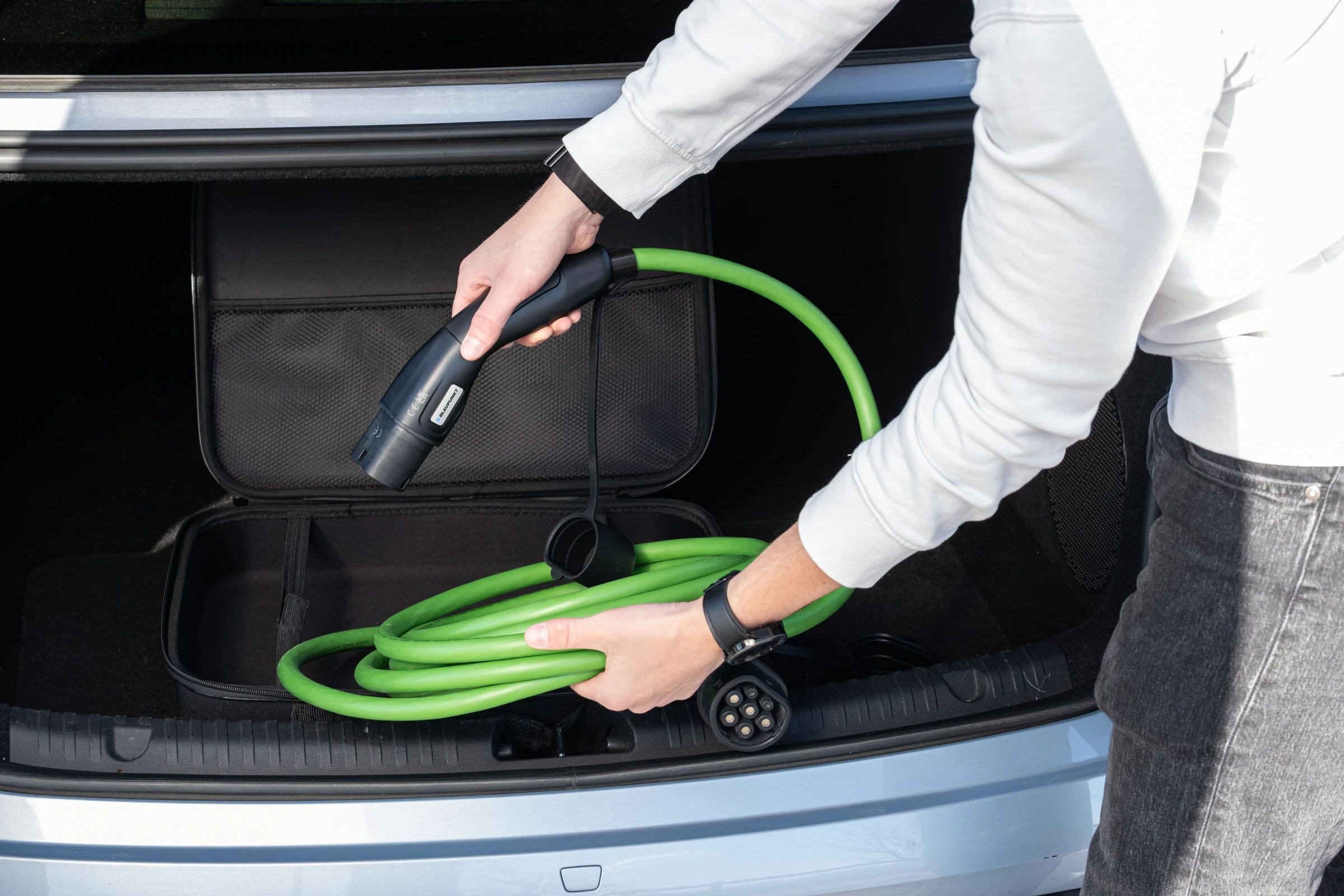 How to Choose Between 2m, 5m, and 8m EV Charging Cable Length